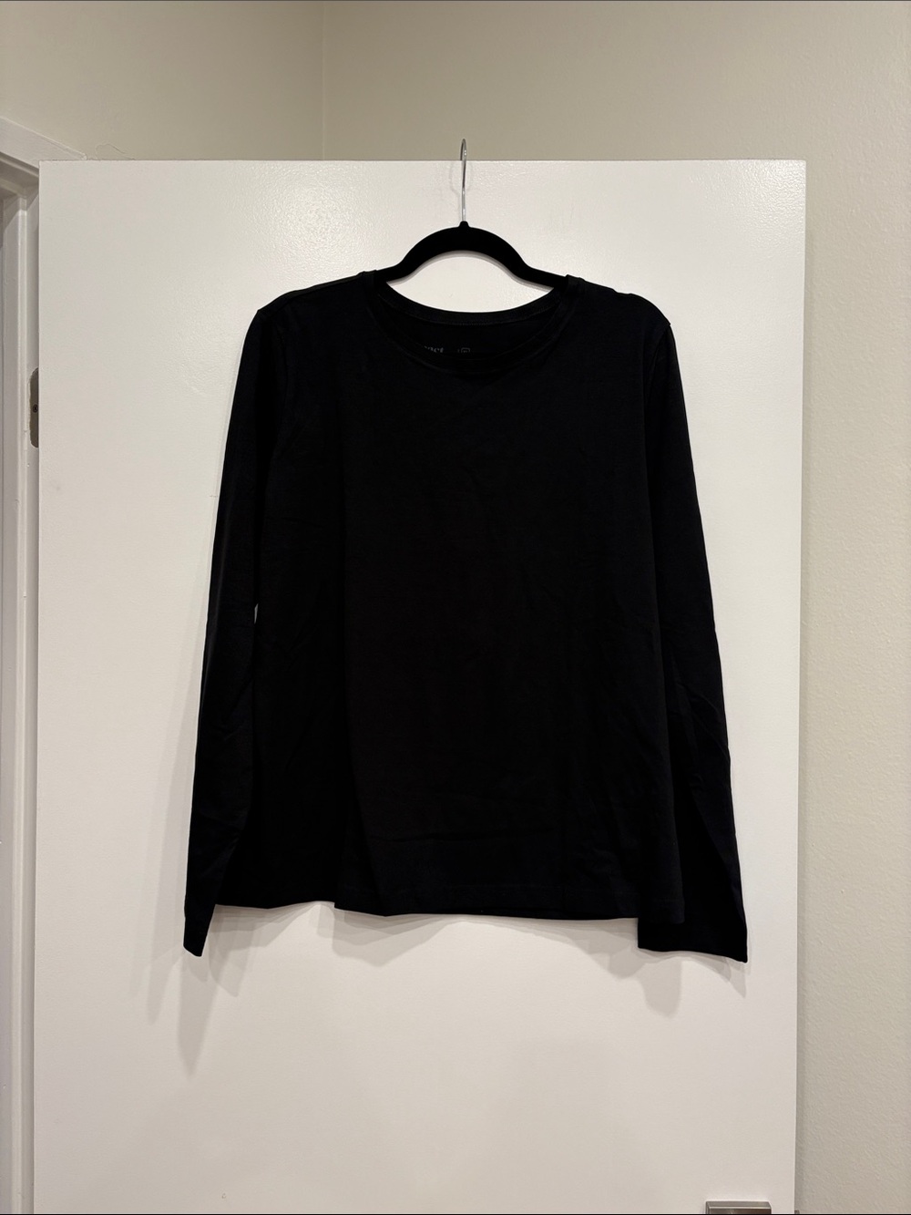Pact Organic Black Long Sleeve Crewneck Tee - Size XL - New